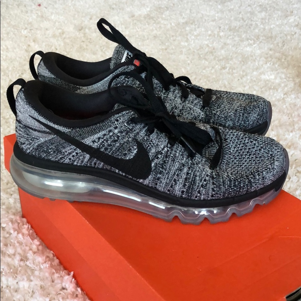 Women’s Nike Air Max Flynit